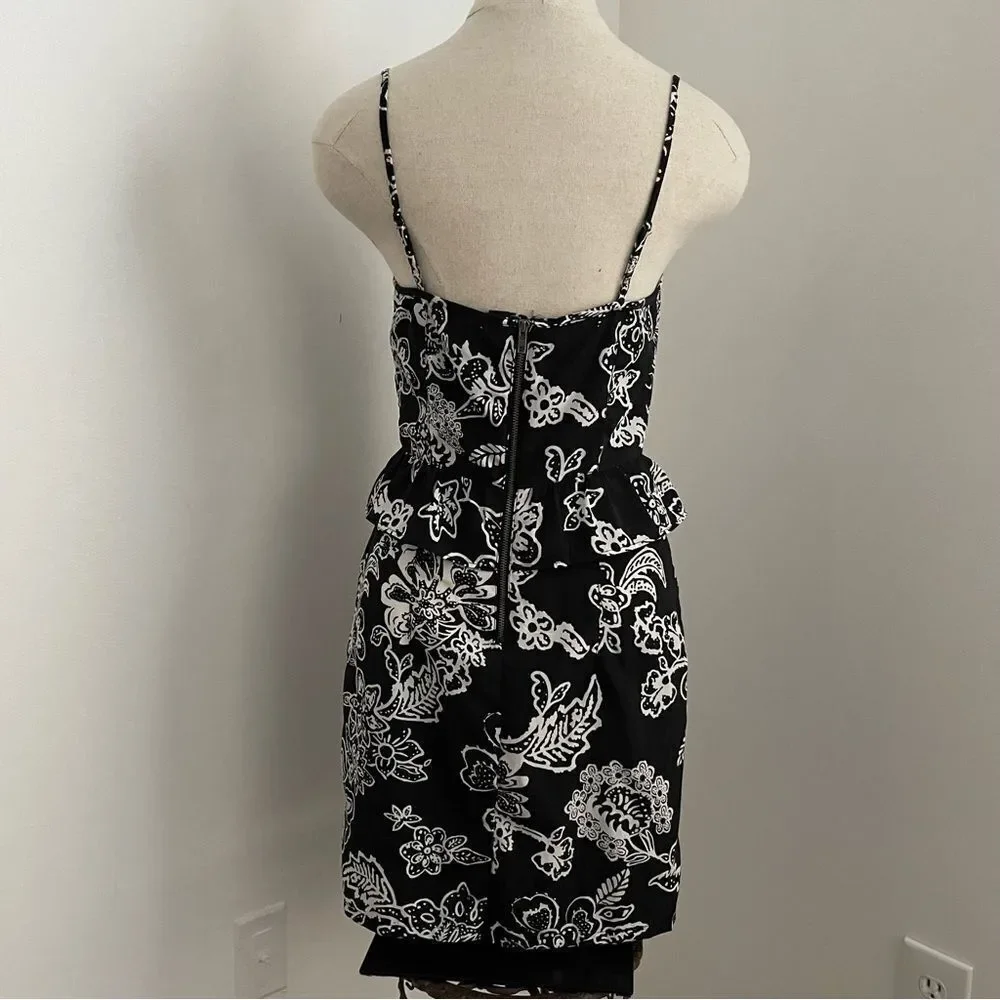 American Eagle Black & White Floral Peplum Dress Size 4 - Picture 6 of 15